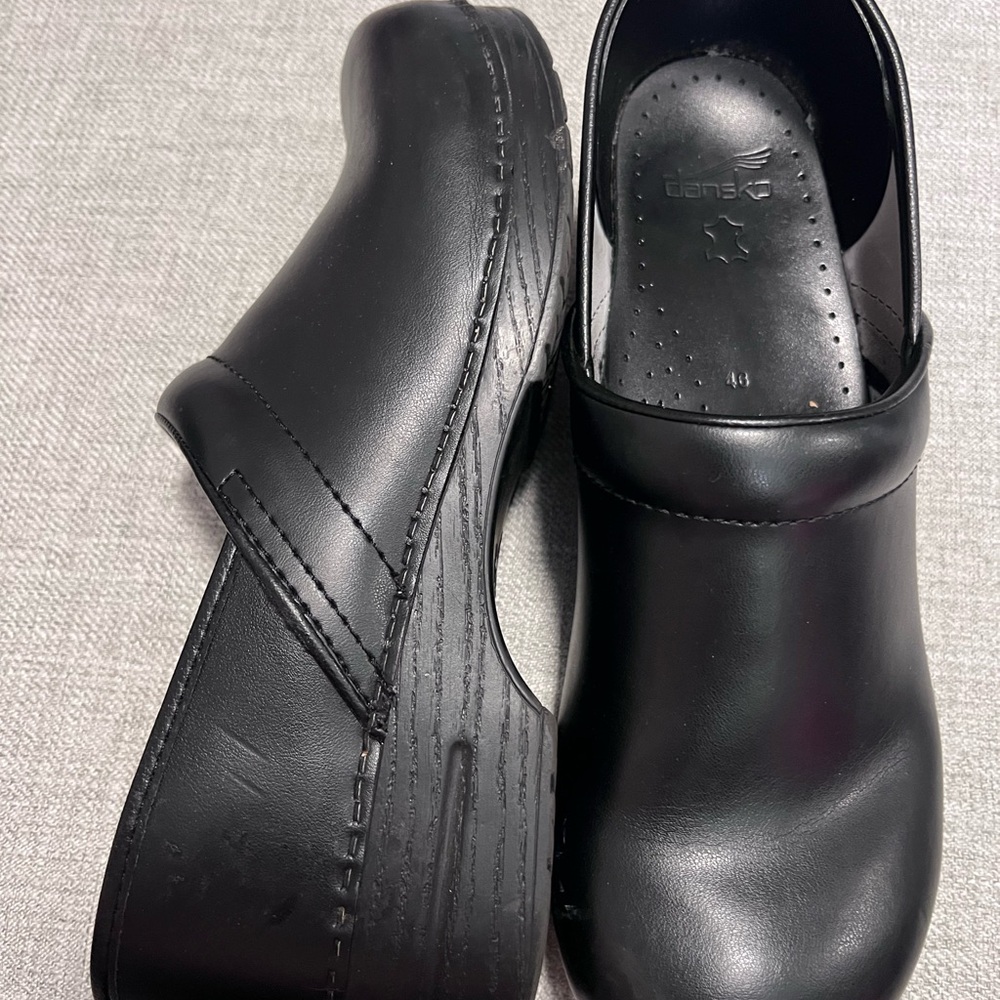 Dansko Men's Black Clogs
